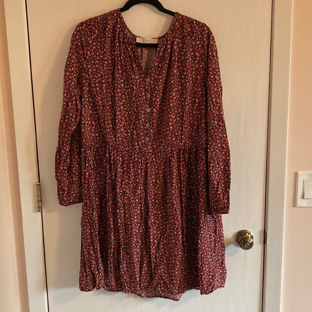 LOFT red floral print dress.  Size large.  Never worn.